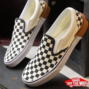 "New! Vans classic slip-on Gum block!